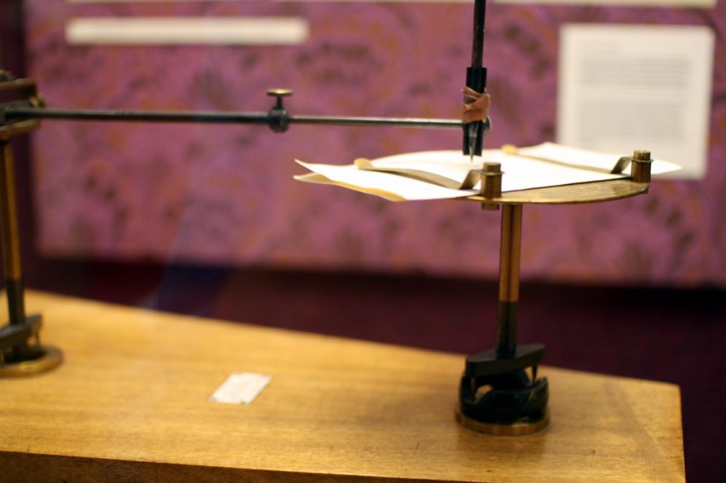 Science Museum Harmonograph, pen holder detail